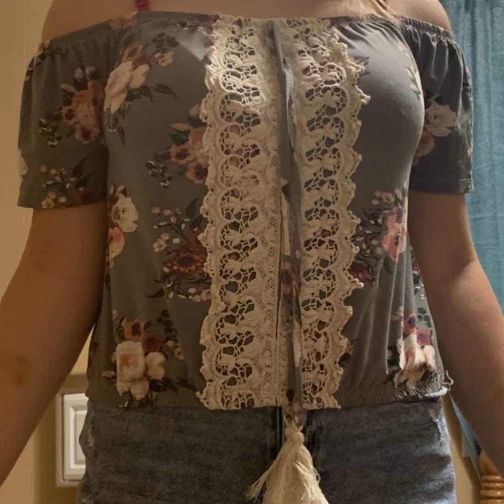 Wishful parks gray with roses small